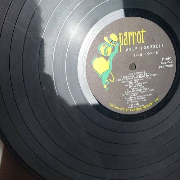 Tom Jones Vinyl Record - Picture 7 of 12